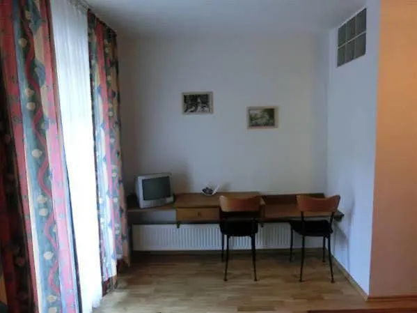 Отель Zur Triftsperre Пассау